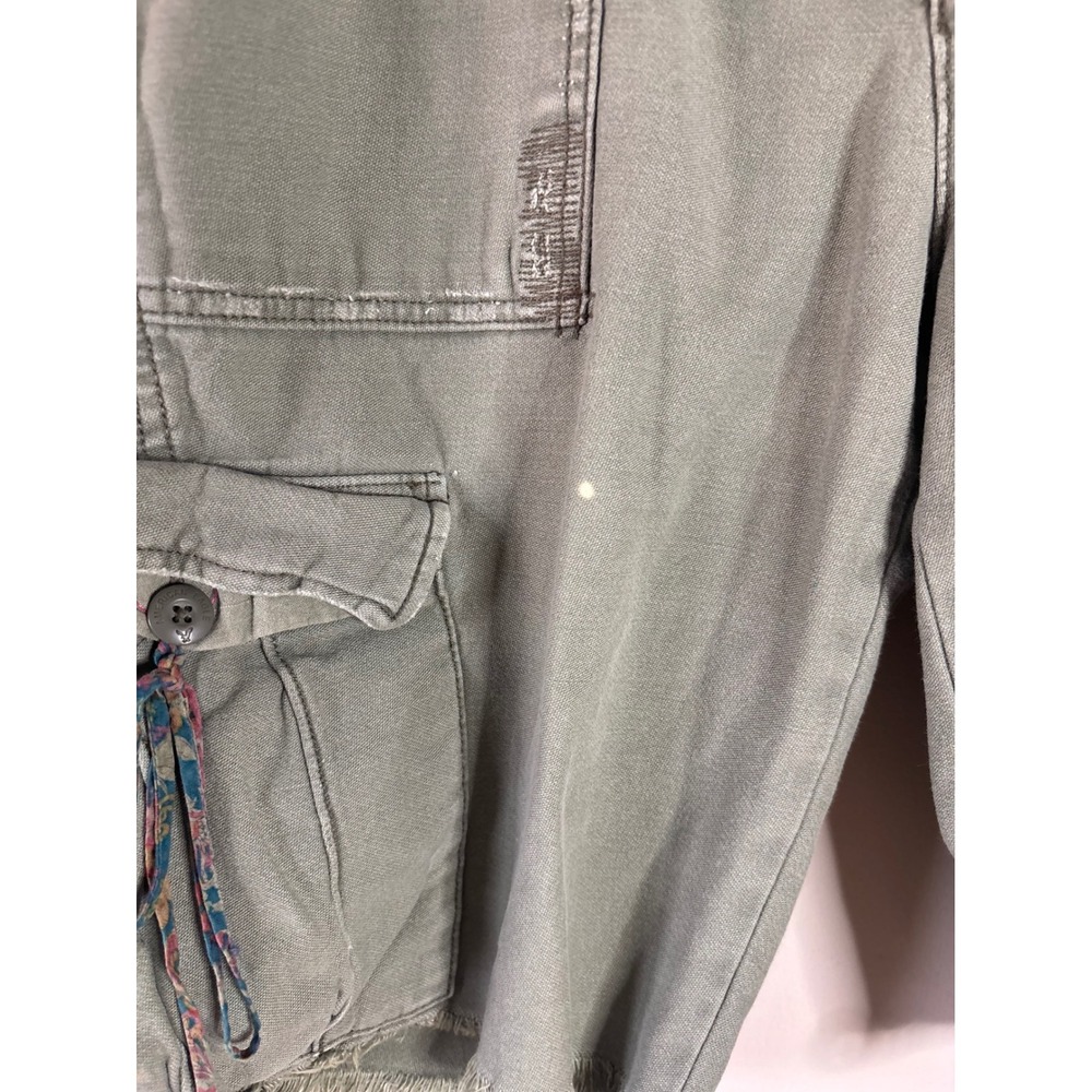American Eagle Olive Green Cargo Shorts Women Frayed Hem Floral Ties Utility - Picture 5 of 10